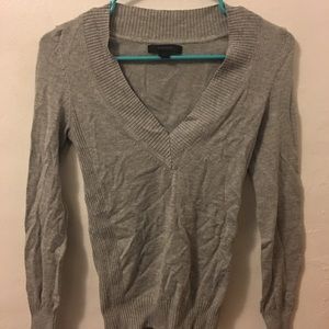V neck sweater